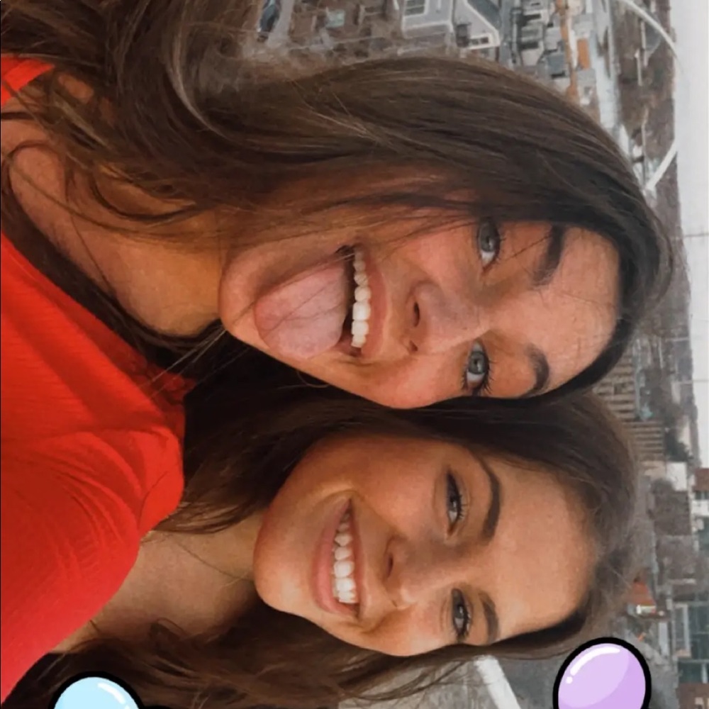 Meet your Posher, Cam